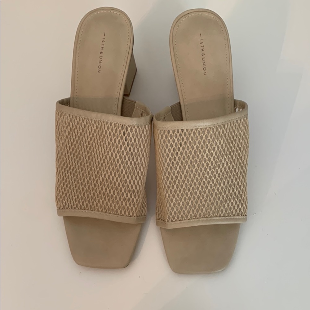 14th & Union: Beige Mesh Slide Heeled Sandals size 9